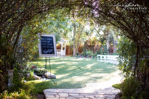 Twin Oaks House and Garden Estate Wedding Entrance Photo