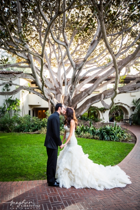 Four Seasons Biltmore Wedding Husband and Wife's Kiss Photo