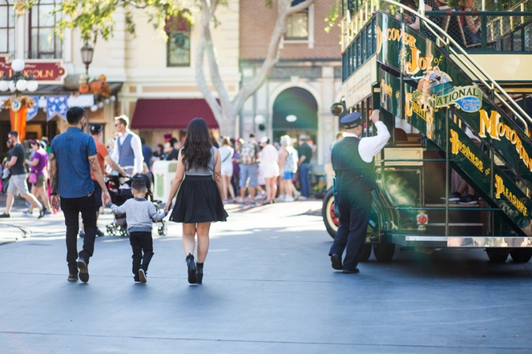 Disneyland Engagement Family Stroll Photo 